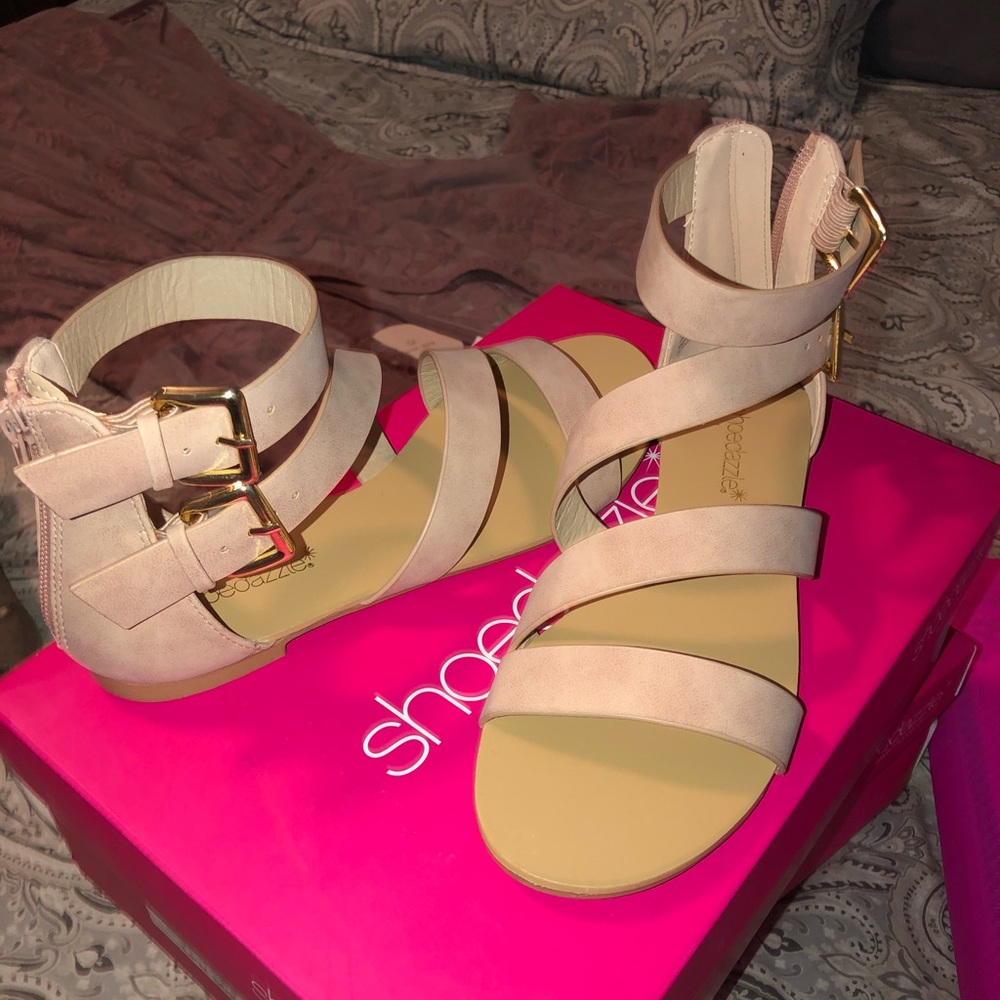 Light pink sandals
